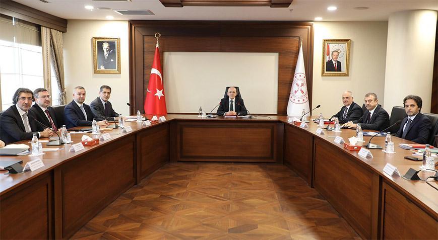 Hazine ve Maliye Bakanlığı: Makroekonomik Değerlendirme ve Bankacılık Sektörü