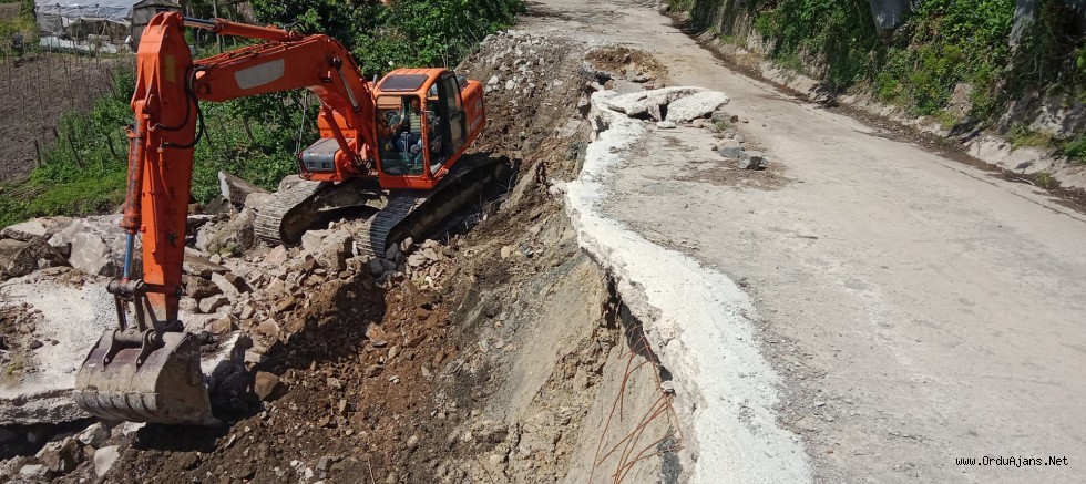HEYELAN NEDENİYLE ULAŞIMA KAPANAN YOLLAR AÇILDI