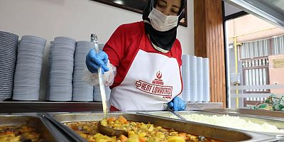 ALTINORDU’DA KENT LOKANTALARI İFTARDA ÜCRETSİZ HİZMET VERECEK