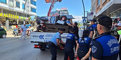 BÜYÜKŞEHİR ZABITASI KALDIRIM İŞGALİNE SON VERİYOR