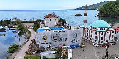 HAZNEDAROĞLU KONAĞI’NDA RESTORASYON SÜRÜYOR